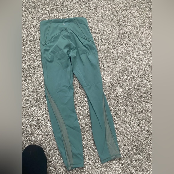 Lululemon leggings, worn once - Picture 2 of 3